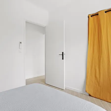 2 Chambres, Raphael
